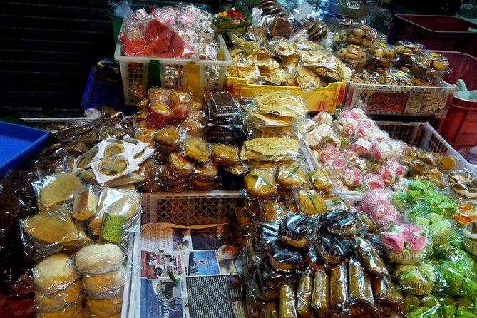 Small-Group Denpasar Night Food Tour - What you’ll actually taste: the Balinese and Indonesian lineup