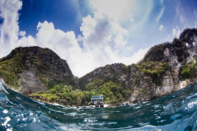 Snorkeling Trip Nusa Penida Bali - Lunch, pacing, and how the day stays snorkel-focused