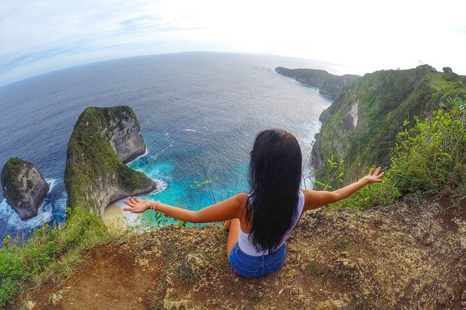 Solo Traveler in Nusa Penida - Stop 5: Pura Paluang, the cliff near Kelingking