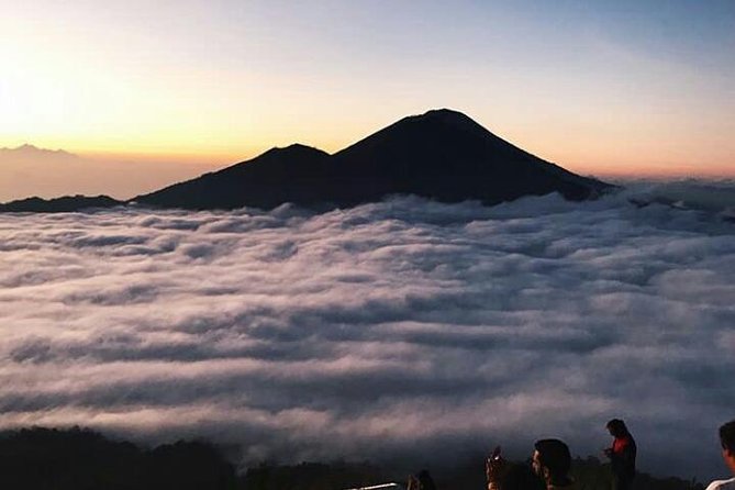 Sunrise mount batur trecking all inclusive - Private or crowded? How to think about group size expectations