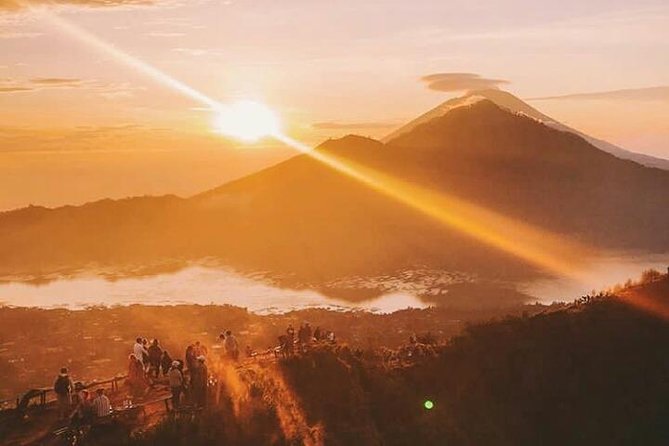 Sunrise mount batur trecking all inclusive - What a 6-hour day feels like (and where time goes)