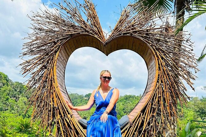 Sunset Sailboat Dinner Cruise & Private Ubud highlights Tour. - Ulu Petanu Waterfall: a quieter jungle escape