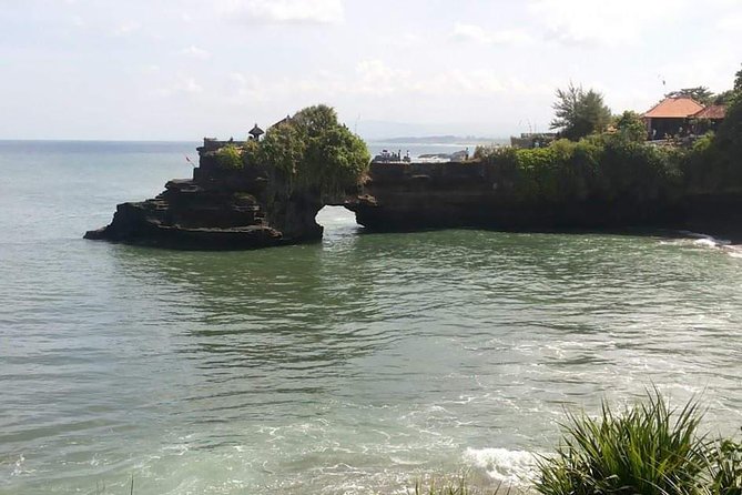 Tanah Lot and North Bali Private Tour - All inclusive - Entering Tanah Lot and Batu Bolong’s sea-temple drama
