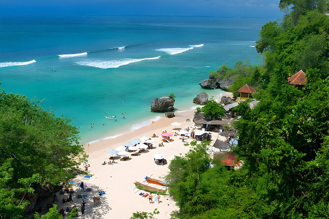 Tanah Lot and Uluwatu Temple Tour - Bali Full Day Sightseeing Tours - Stop 4: Uluwatu Temple at sunset, the crowd magnet
