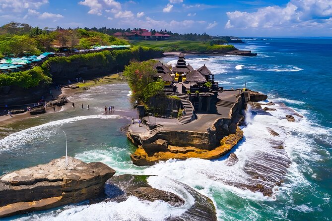 Tanah Lot and Uluwatu Temple Tour - Bali Full Day Sightseeing Tours - Stop 5: Kecak and fire dance, where timing matters