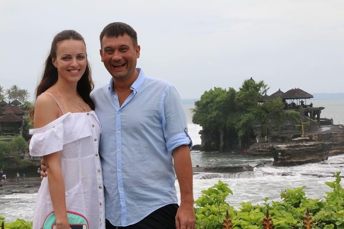 Tanah Lot and Uluwatu Temple Tour Including Seafood Dinner at Jimbaran Beach - Timing and transport: where the day can move, fast