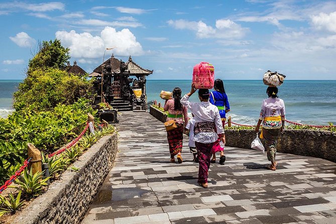 Tanah Lot Bali Temple Sunset Small Group Tour – Half Day - Small group of 9: why it changes your whole sunset
