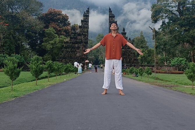 The Best Highlight Ubud Tour - Ubud center and Ubud Palace: a free wrap-up for traditional architecture