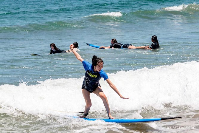 The best surf lessons in Kuta - Coaching Styles: Clear Directions and Friendly Crew Energy