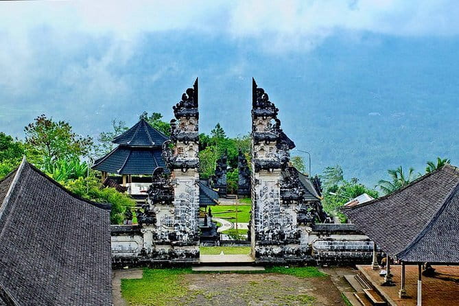 The Gate Of The Heaven Bali with Top Places To Visit In The East of Bali - Why the Gate of Heaven sunrise starts at 3:30am