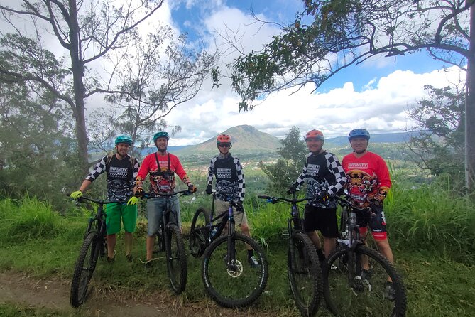 The Volcano Trail – Epic Volcano Cycling Adventure - The guides: what you get besides a GPS track