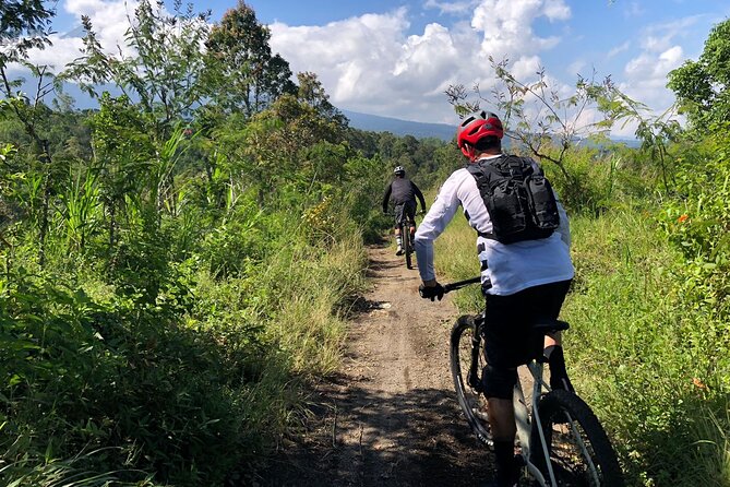 The Volcano Trail – Epic Volcano Cycling Adventure - Lunch and breaks, so the day stays enjoyable