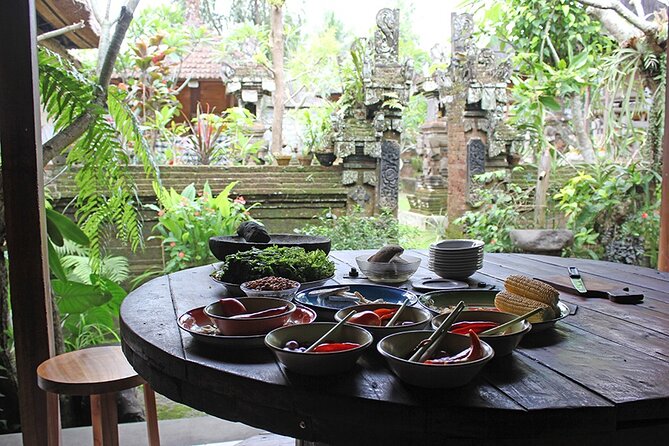 Traditional Balinese Meal in Ubud in Dewa's Family Village Home - What you might eat: Balinese dishes built for home cooking