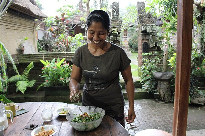 Traditional Balinese Meal in Ubud in Dewa's Family Village Home - Who this is best for in Ubud