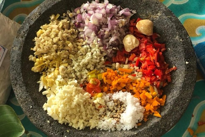 Traditional Tempeh Making & Cooking Balinese Cuisine - The seven-dish lunch in the garden: what you’ll actually eat