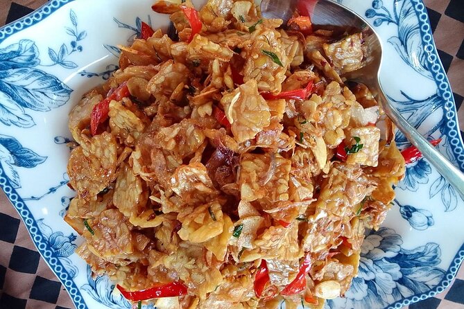 Traditional Tempeh Making & Cooking Balinese Cuisine - Group size, private upgrades, and how much attention you get