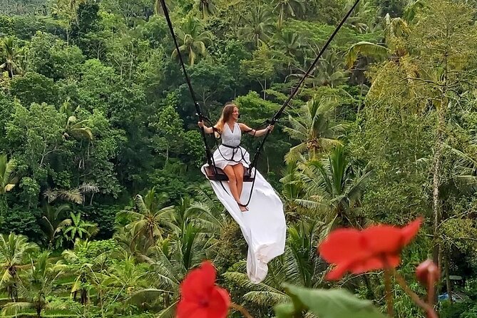 Ubud Bali Driver - Private Driver in Ubud - Tirta Empul Temple: The Holy Water Purification Ritual