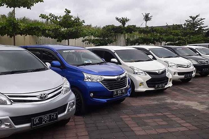 Ubud Bali Private Airport Transfers – Seamless & Stress-Free - Pickup at Ngurah Rai: name sign, arrival hall, and flight timing