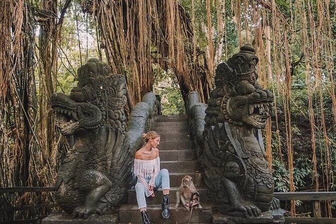 Ubud Best Tour - Ubud Traditional Art Market: people-watching plus easy local shopping