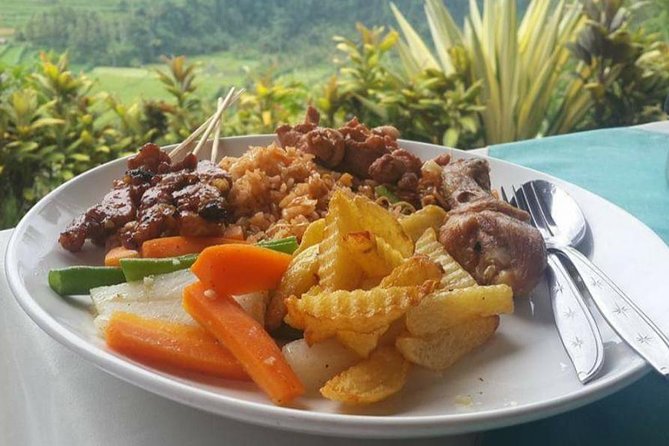 Ubud Hot Springs and Waterfall Private Guided Tour - Tegalalang rice terrace and the swings: photos plus a little walking