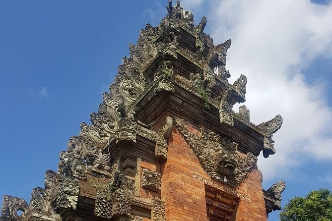 Ubud Kintamani Tour - Stop 5: Sacred Monkey Forest Sanctuary, grey macaques and caution