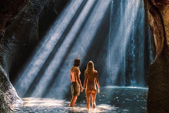 Ubud Monkey Forest, Holy Water Temple & Waterfalls Tours - Getting Picked Up Around Ubud (and Beyond)