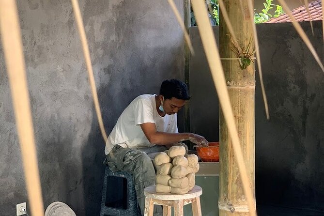 Ubud Pottery Ceramic Class in Bali - The 3-hour class flow, from first hands-on shaping to wheel practice