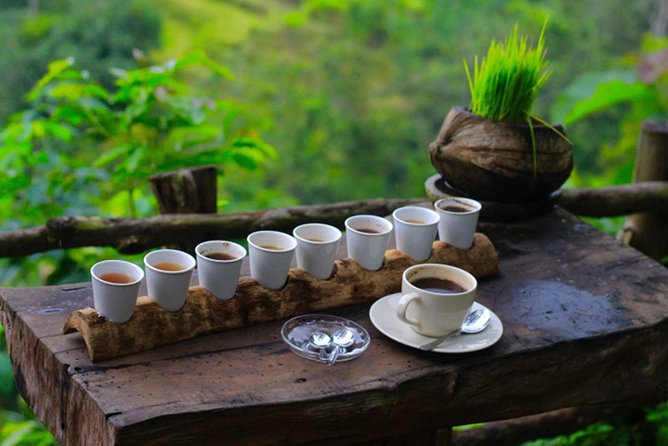 Ubud Private & Customize Day Tour - Ubud town and the art market, your chance for real craft shopping