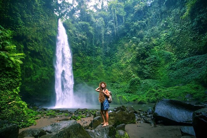 Ubud Private Tour: Waterfalls, Temple and Rice Terraces Swing - Kanto Lampo Waterfall: multi-tier views and swim time