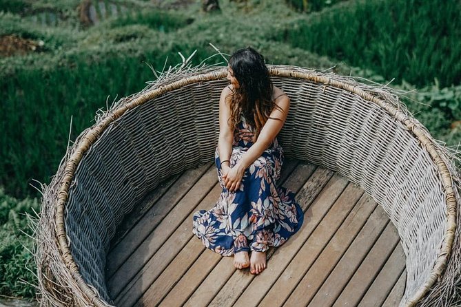 Ubud Swing with Private Photographer - What the minimum 75 edited photos means for your final results