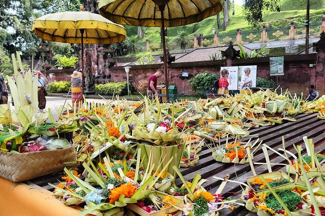 Ubud Tirta Empul Temple Tour with Purification Experience - Temple time that still feels respectful