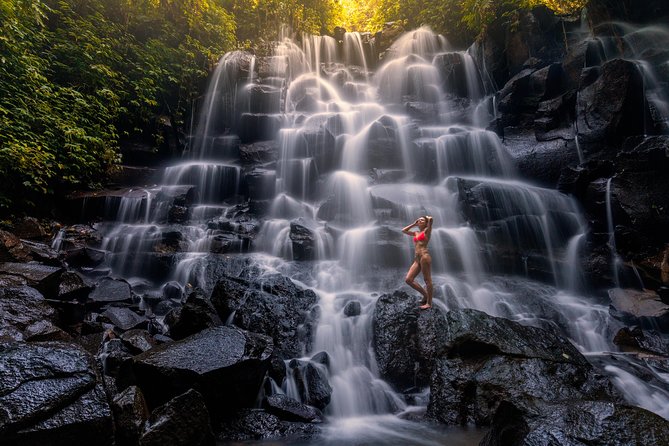 Ubud Top Attractions: Waterfalls, Temples and Rice Terraces - Kanto Lampo Waterfall: the short walk that leads to big photos