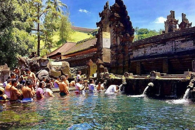 Ubud Tour Water Temple with Jungle Swing - Sacred Monkey Forest Sanctuary: Watching Long-Tailed Macaques Up Close