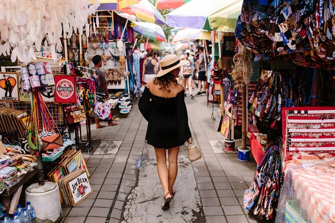 Ubud VW Safari Bali Tour - Volkswagen Classic Car Trip - Ubud Palace and the Art Market: culture plus a place to spend money