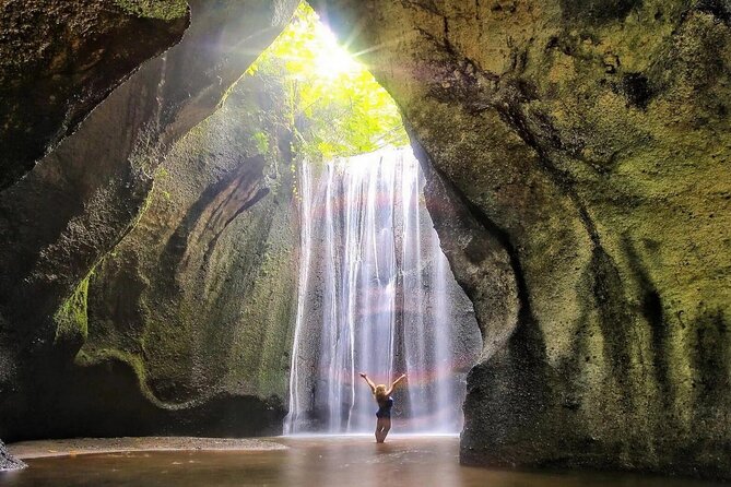 Ubud Waterfalls and Rice Terraces Private Day Tour - Private Guide Makes the Difference on This Kind of Day
