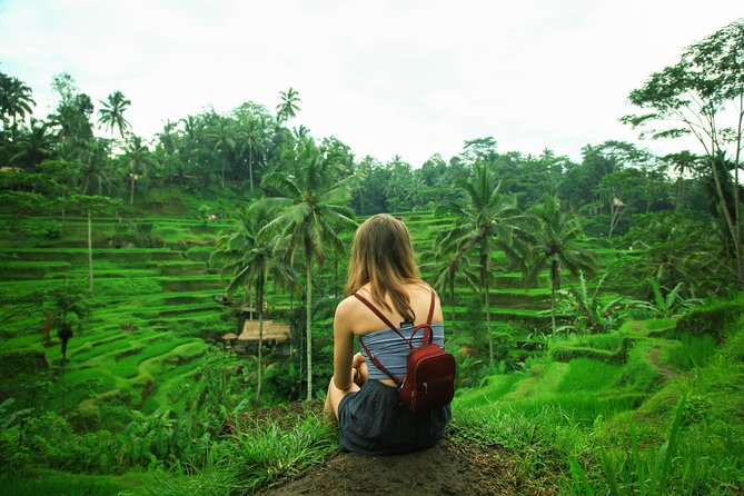Ubud yoga, rice terrace walk and floating Breakfast tour - Kumulilir stop: your calm start before the big views