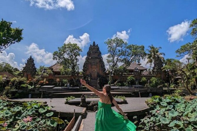 Ubud: Zipline, Bali Swing, and Sky Bike in a Private Rice Terrace - Bali swings: how to pick the right thrill level