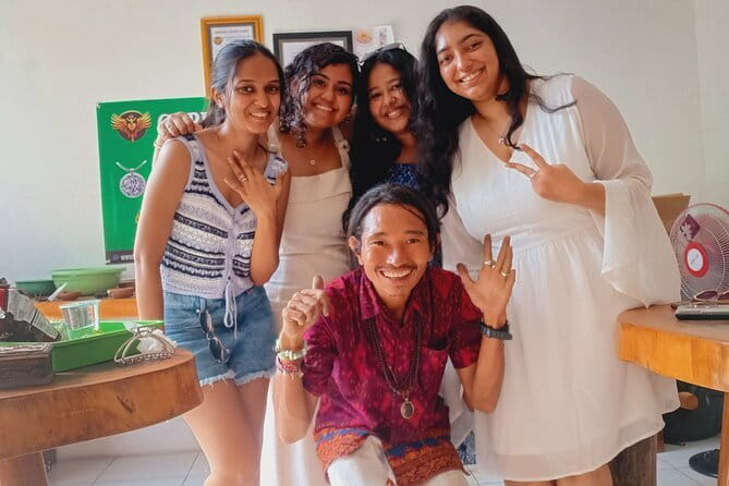Uluwatu Silver Class: A Unique Jewelry-Making Experience in Bali - Where Garuda Silver Class fits into an Uluwatu day