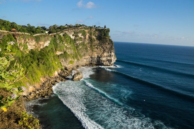 Uluwatu Sunset, Kecak Dance and Jimbaran Seafood Dinner - How private transport affects your experience (and your patience)