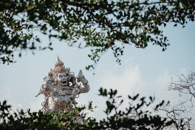 Uluwatu Temple Excursion - FREE WI-FI - What the free Wi-Fi and included comfort add to your day