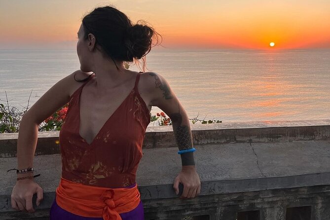 Uluwatu Temple Scenic Beaches and Fire Kecak Dance Tour - Seminyak pickup, small-group pace, and why it matters